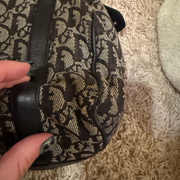 Christian Dior Monogram Handbag - Picture 8 of 16